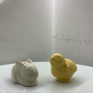 Chick & Bunny salt/pepper shakers. New and unused